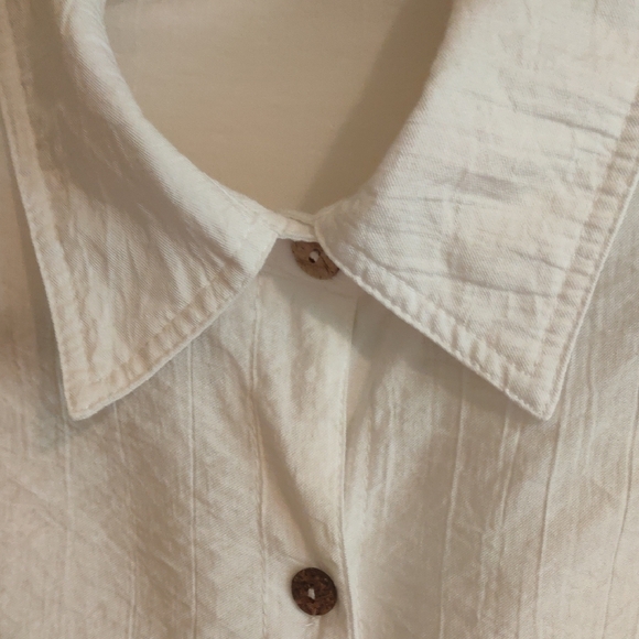 White Button-Up Shirt - Picture 2 of 5